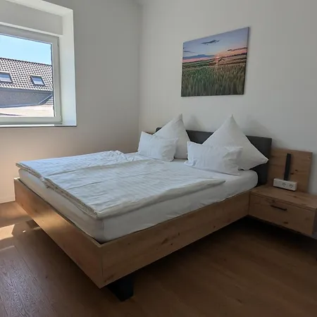 Moderne Gaestezimmer Und Auf Dem Heskeshof Herberg