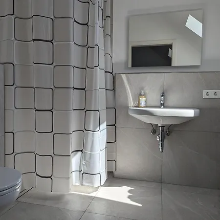 Moderne Gaestezimmer Und Auf Dem Heskeshof *